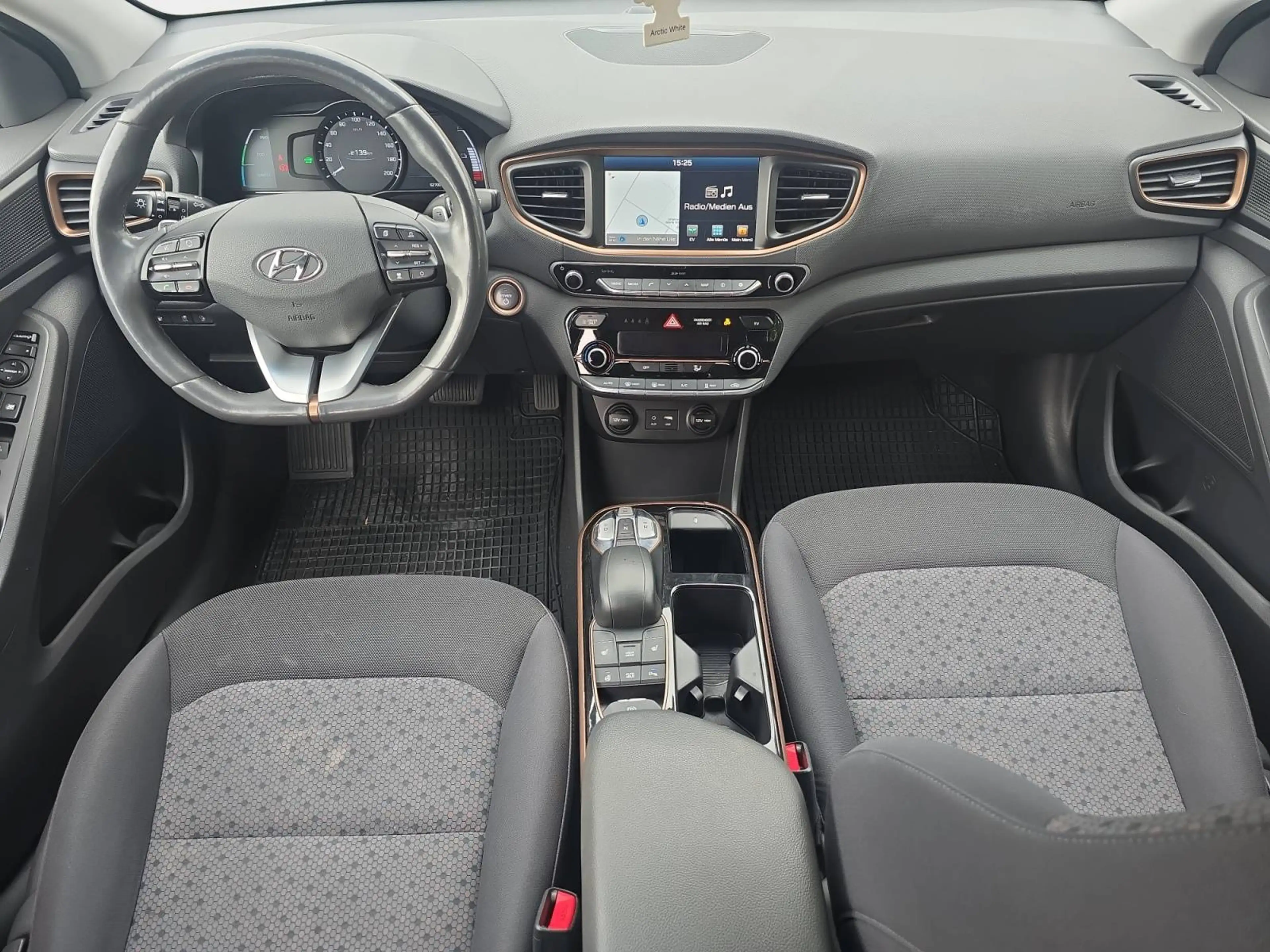 Hyundai IONIQ Trend Elektro — photo 11