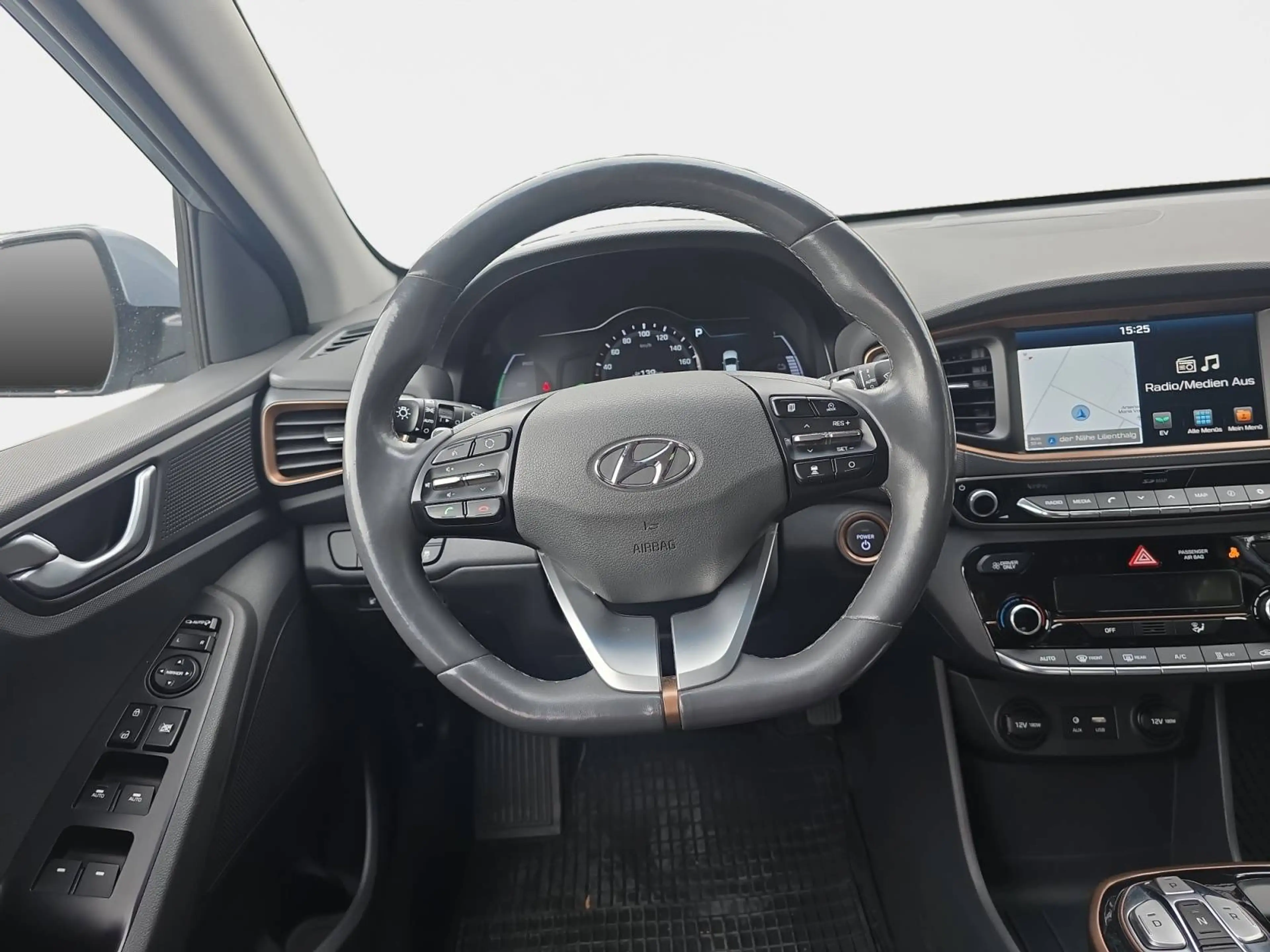 Hyundai IONIQ Trend Elektro — photo 13
