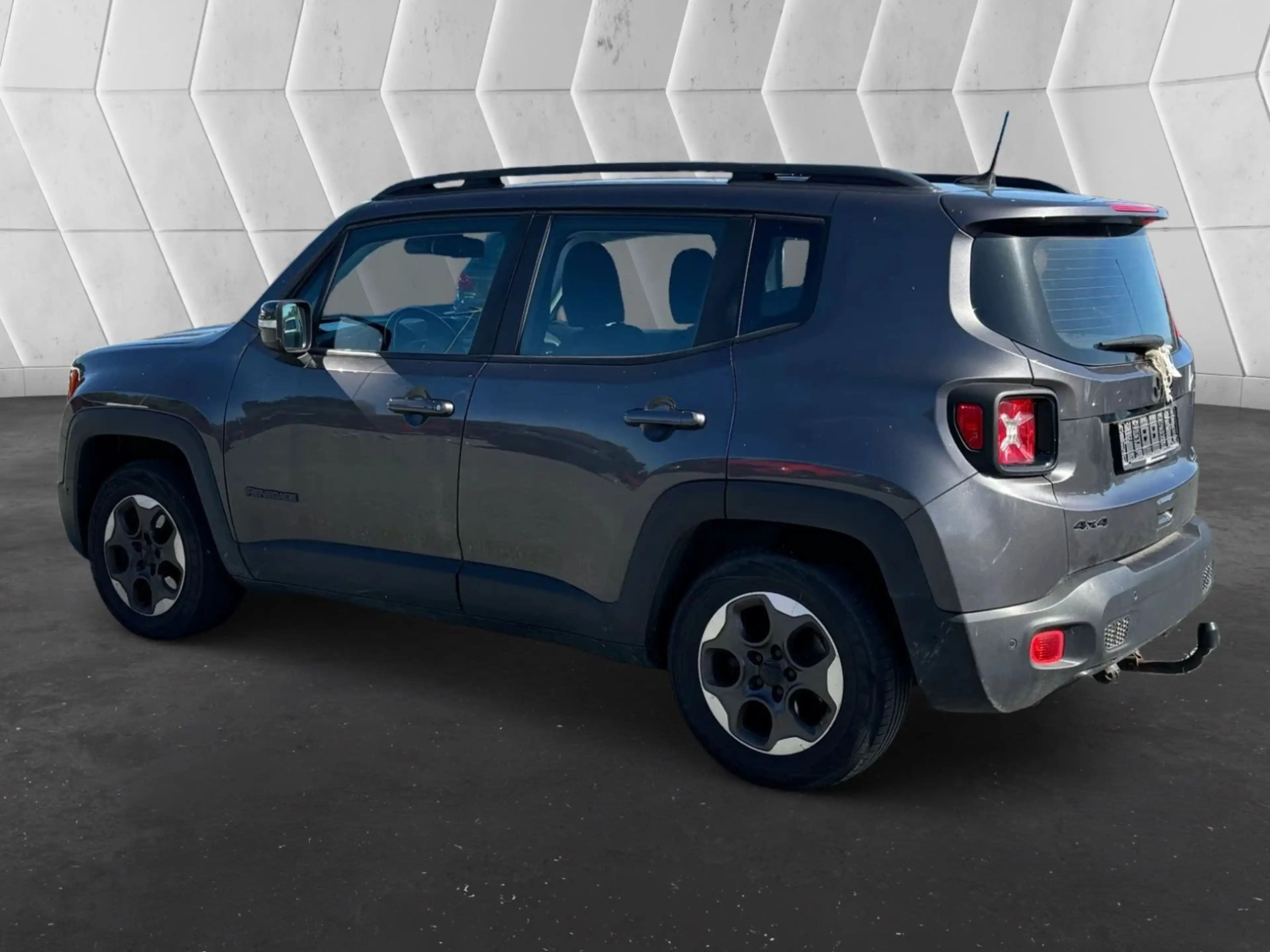 Jeep Renegade Limited 4WD Automatik XENON KAMERA AHK — photo 6