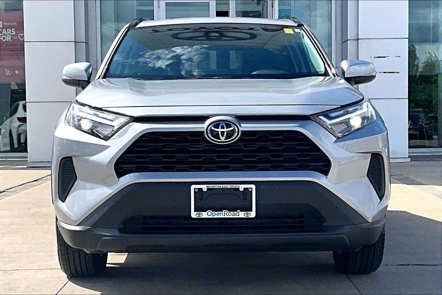 2025 Toyota RAV4 HYBRID XLE | SUNROOF | TOYOTA CERTIFIED!!! — снимка 2