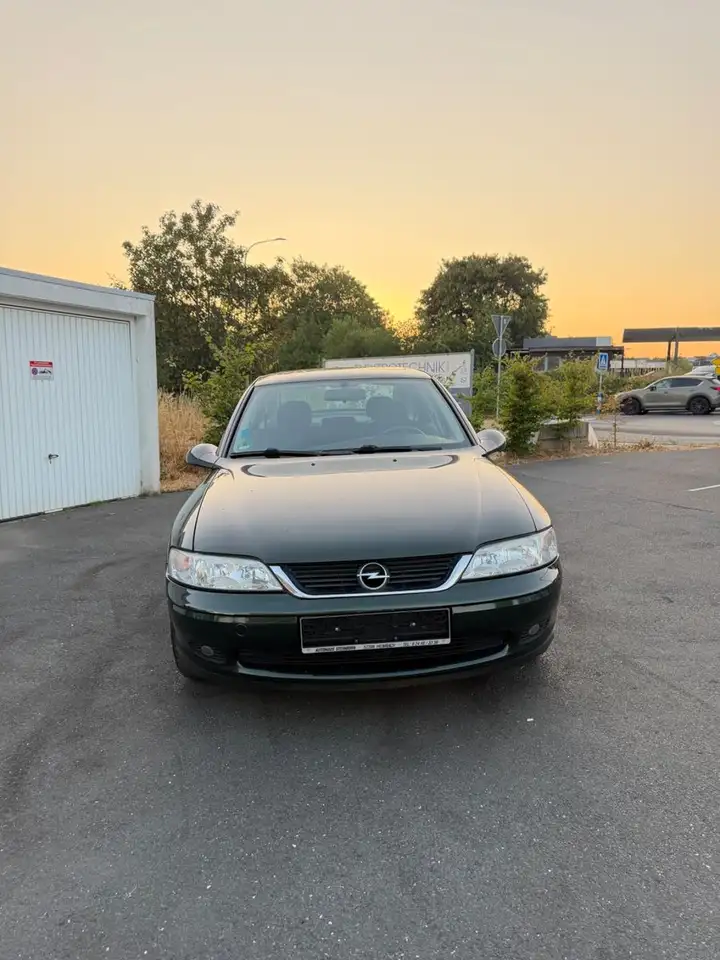 Opel Vectra 1.6 /Klima/PDC/Schiebedach/TÜV-Neu, foto 8
