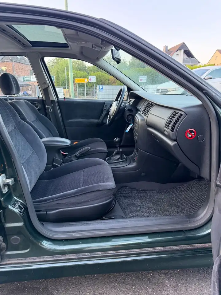 Opel Vectra 1.6 /Klima/PDC/Schiebedach/TÜV-Neu, foto 9
