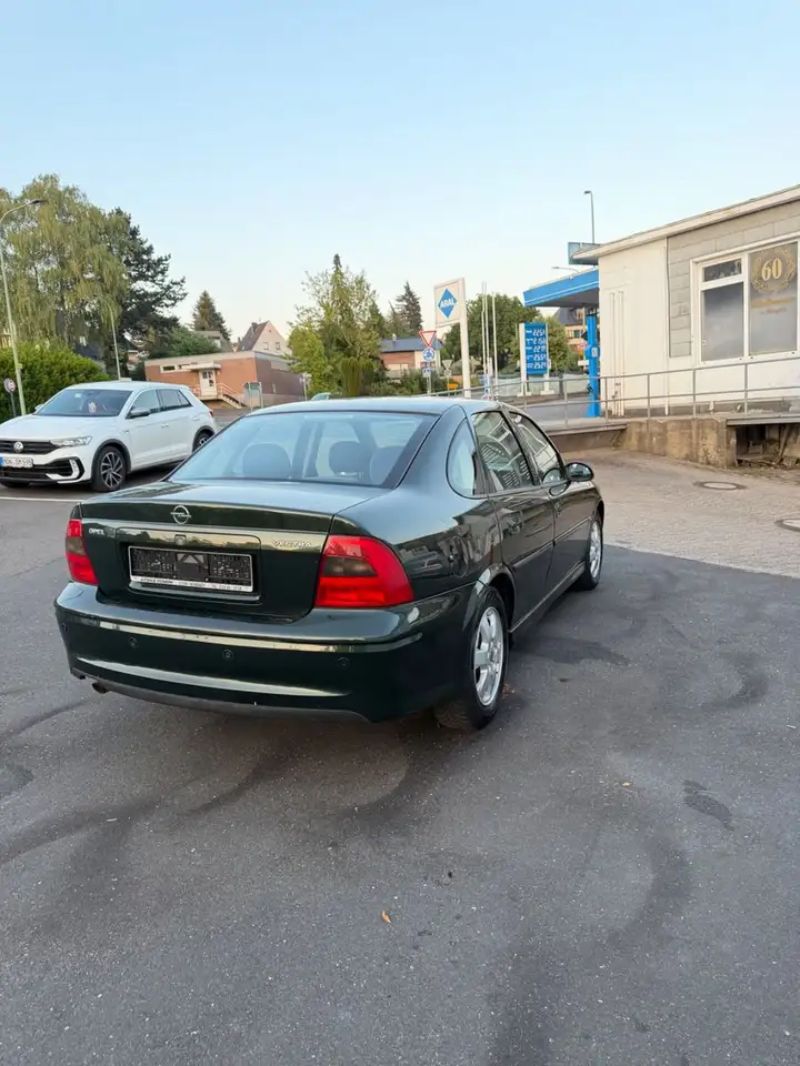 Opel Vectra 1.6 /Klima/PDC/Schiebedach/TÜV-Neu, foto 5