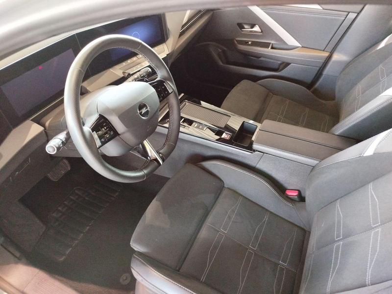 Opel Astra L Sports Tourer GS — photo 6