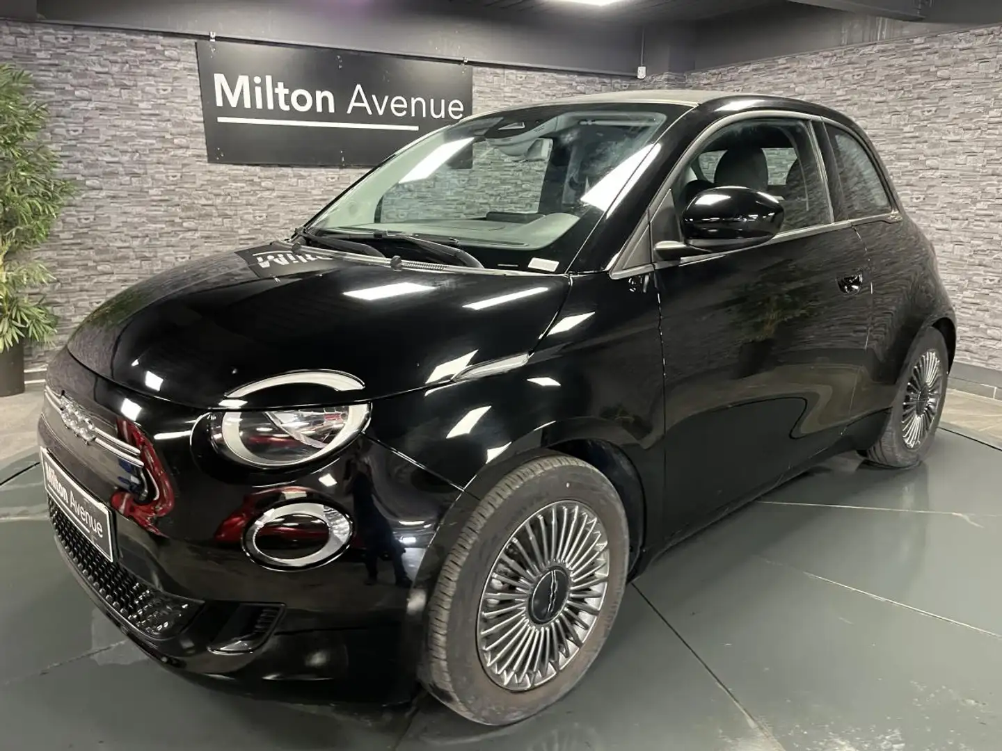 Fiat 500 Fiat 500 Cabriolet Electrique 42 kWh Icône Negro - 1