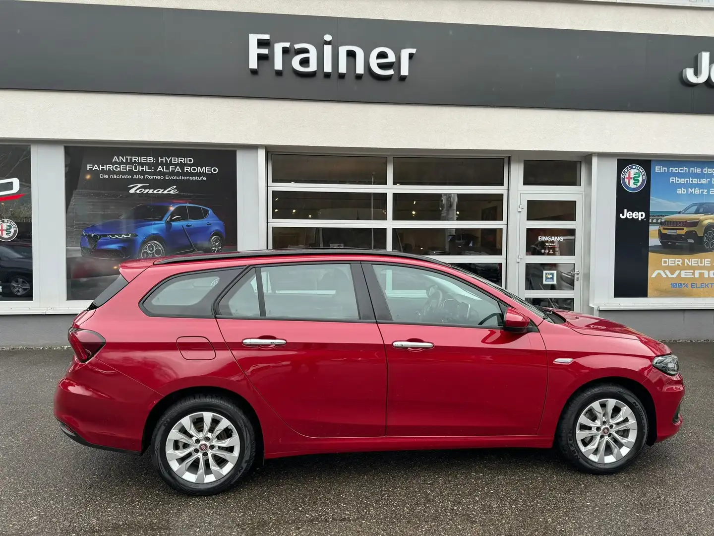 Fiat Tipo Lounge 1,4 95 PS Rot - 2