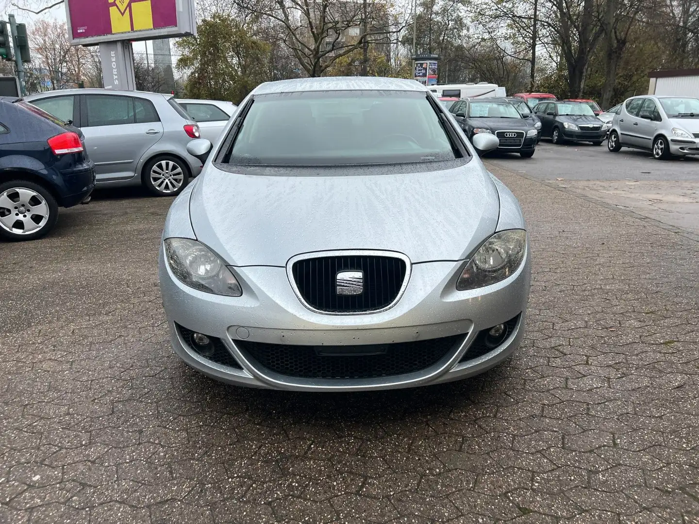 SEAT Leon 2.0 FSI Stylance / Style Climatronic-EFH Argent - 2