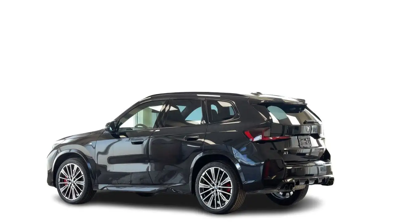 BMW X1 снимка BMW X1