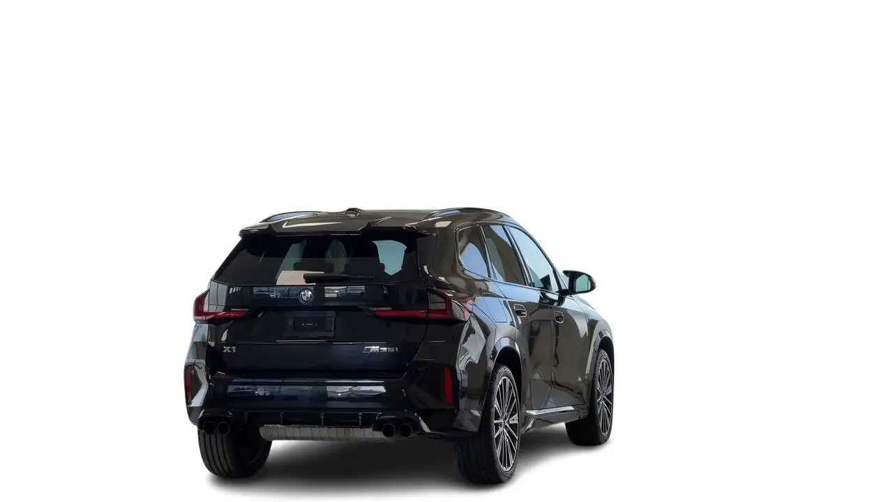BMW X1 снимка BMW X1