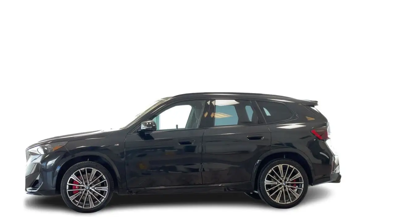 BMW X1 снимка BMW X1