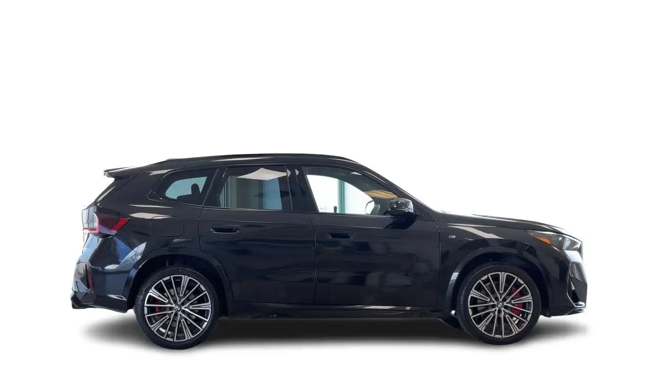 BMW X1 снимка BMW X1