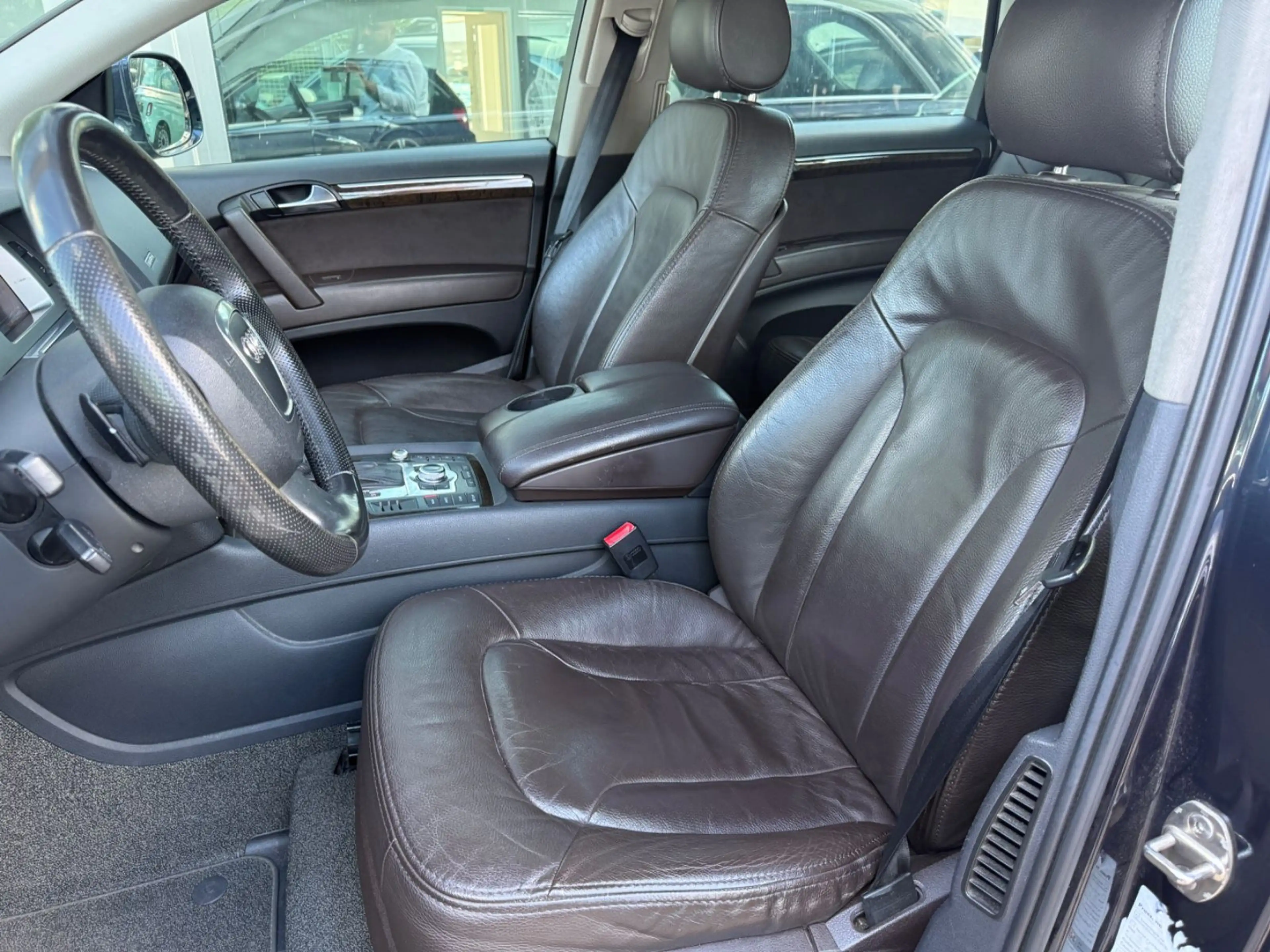 Audi Q7 3.0 TDI quattro — photo 6