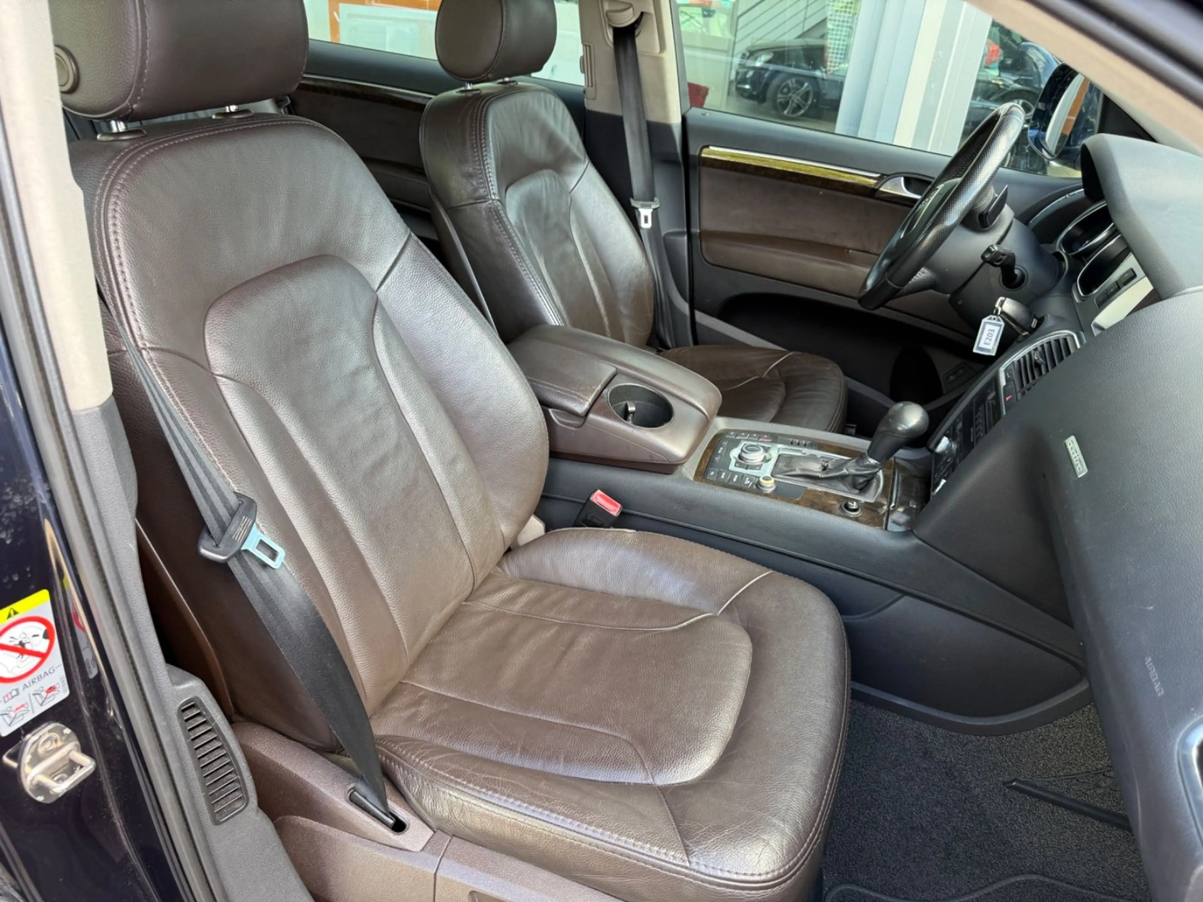 Audi Q7 3.0 TDI quattro — photo 14