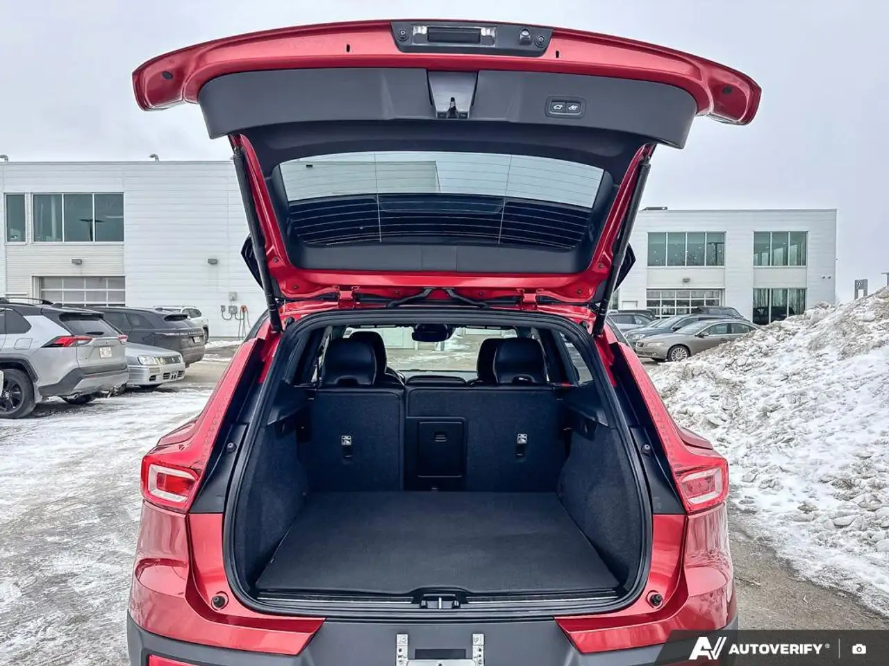 Volvo XC40 снимка Volvo XC40
