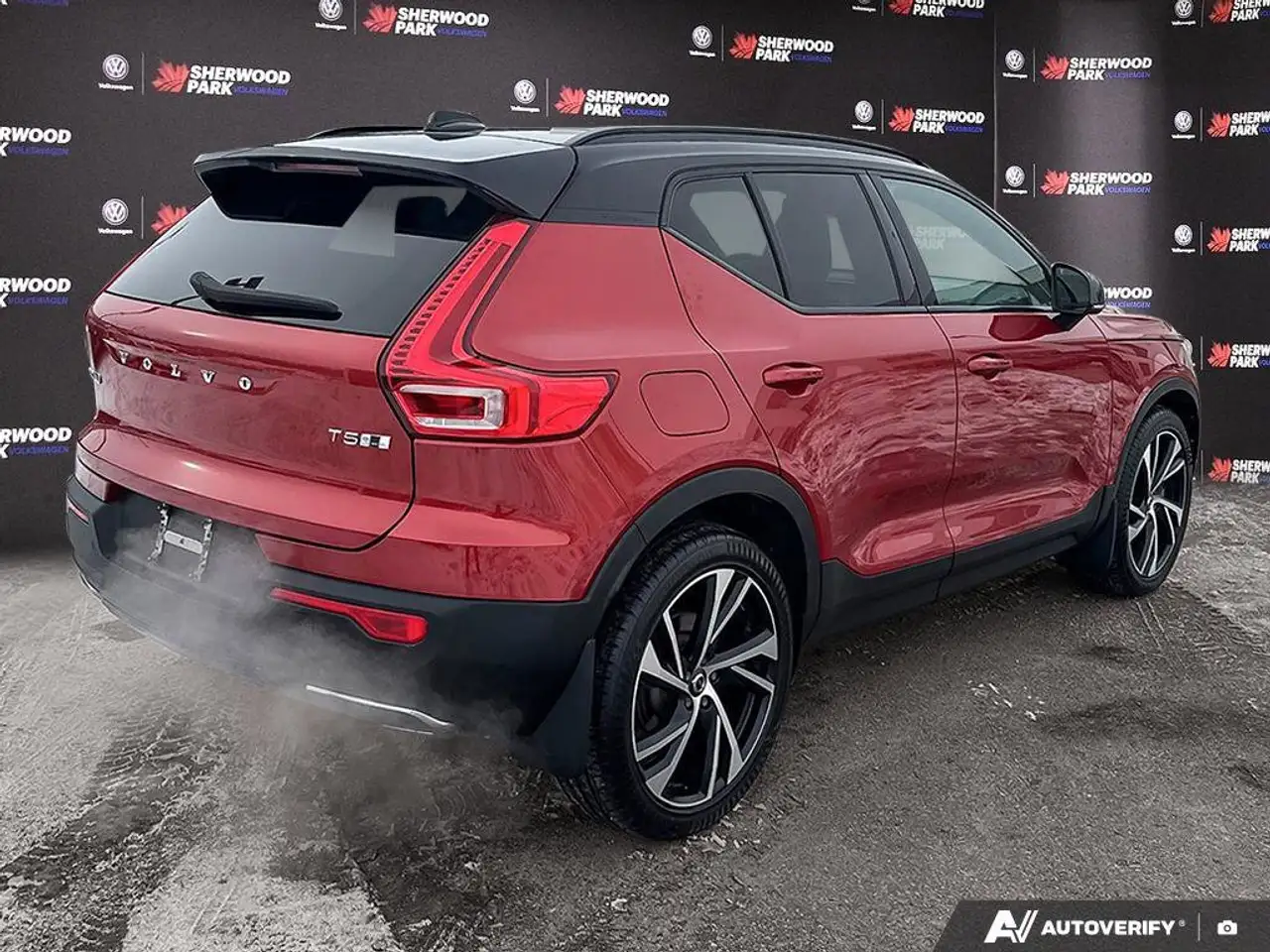 Volvo XC40 снимка Volvo XC40