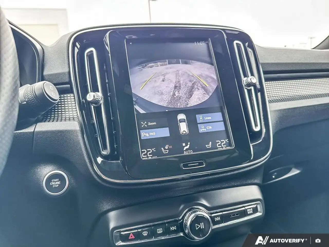 Volvo XC40 снимка Volvo XC40