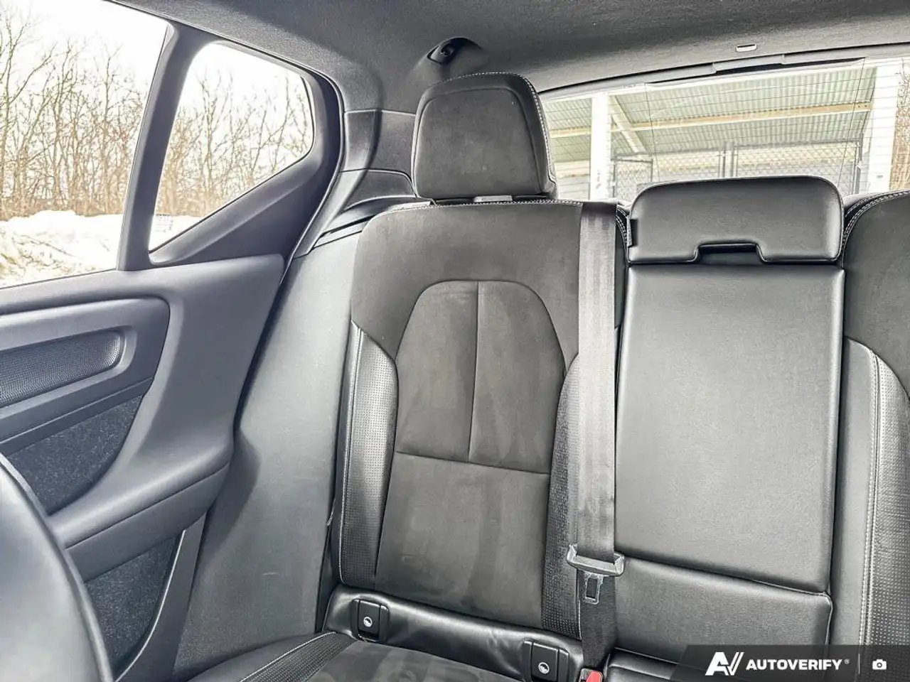 Volvo XC40 снимка Volvo XC40