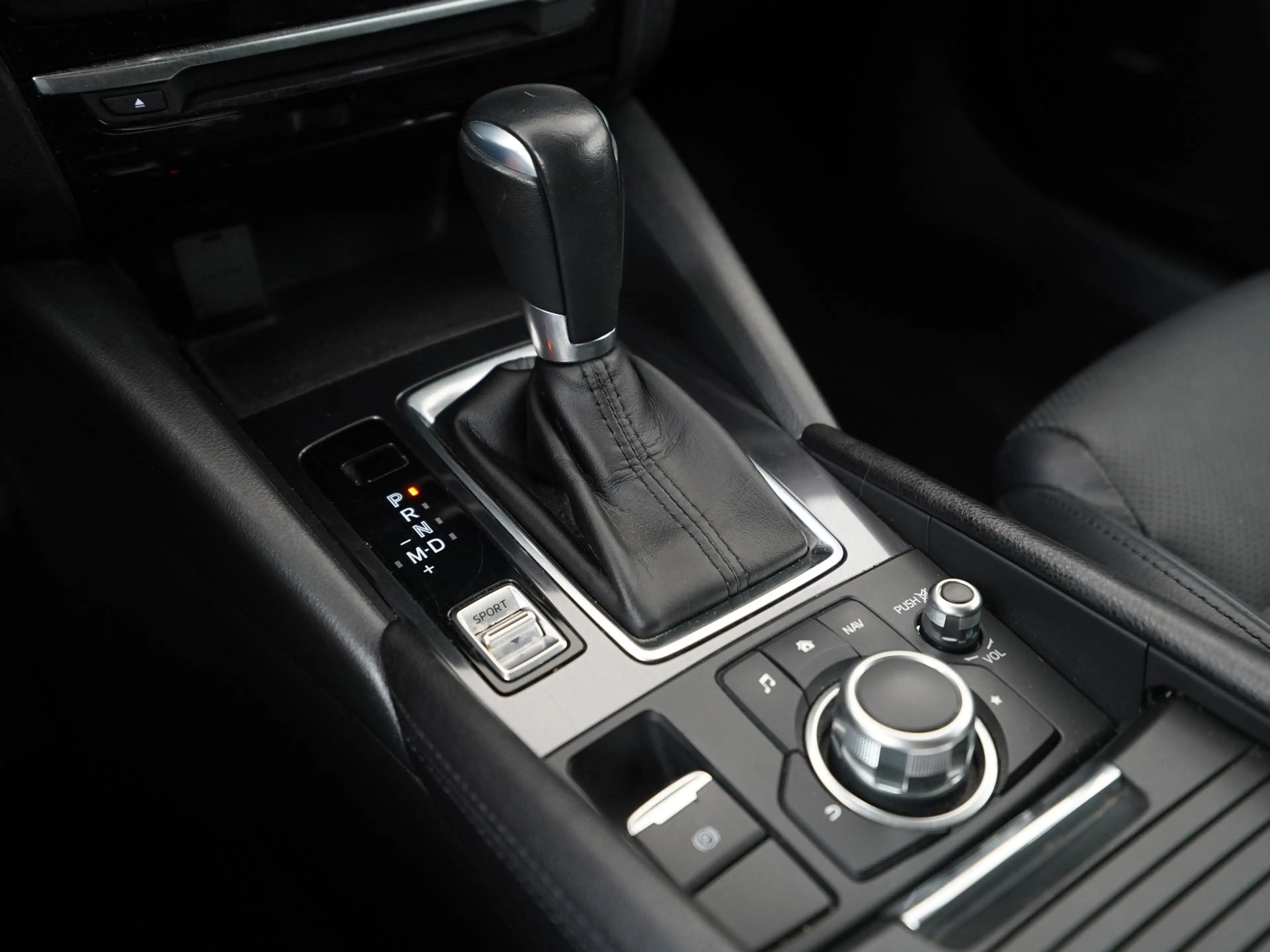 Mazda 6 Sportbreak 2.0 SkyActiv-G 165 Skylease Drive | Tre — photo 10
