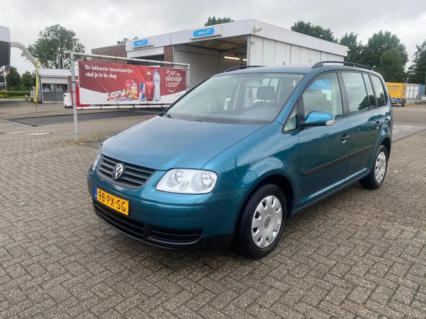Volkswagen Touran 1.6-16V FSI Turijn (NIEUWE A P K ) Groen - 1