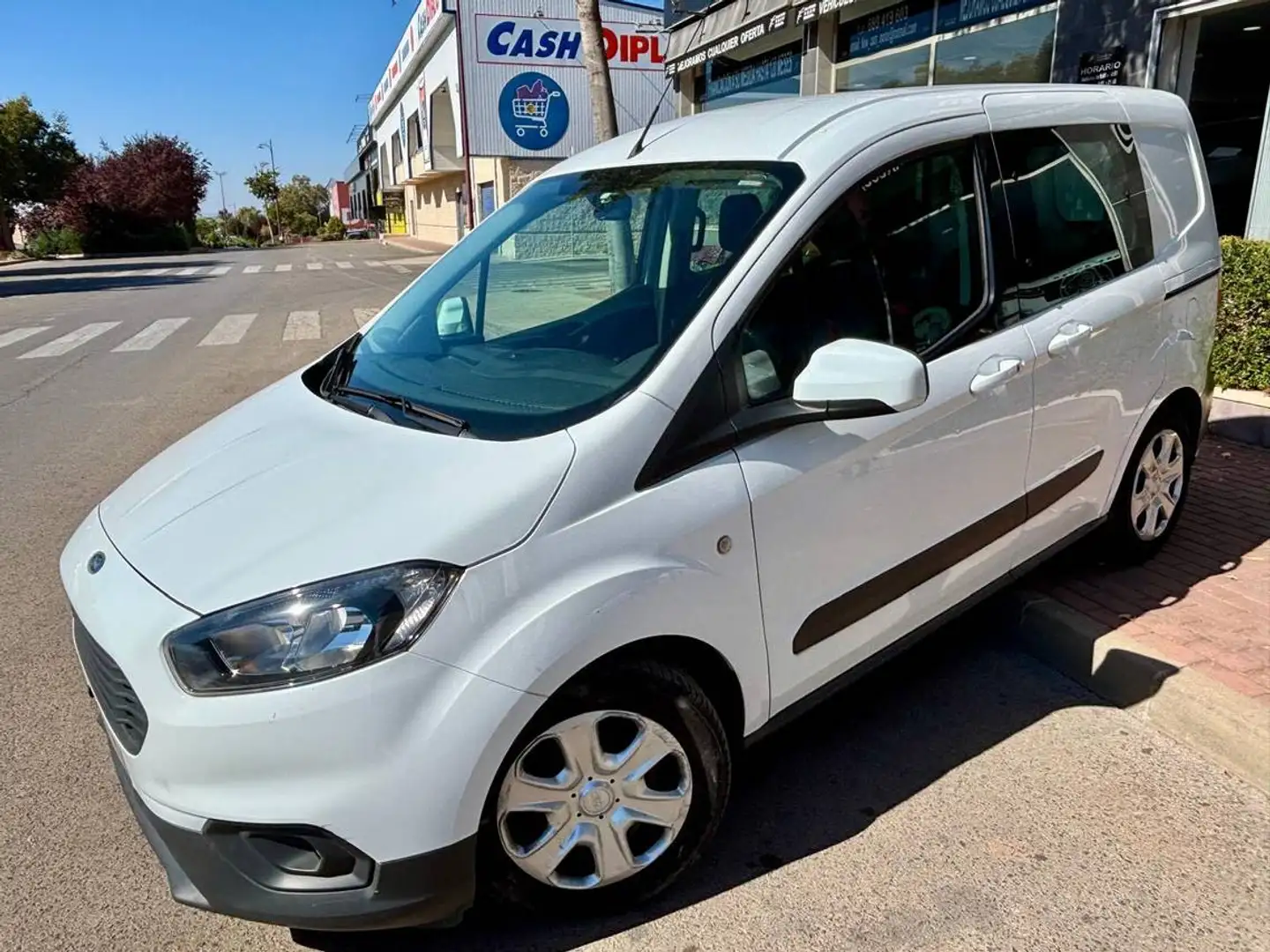 Ford Transit Courier Van 1.5TDCi Trend 75 Blanc - 1