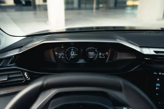 Peugeot 308 view 12