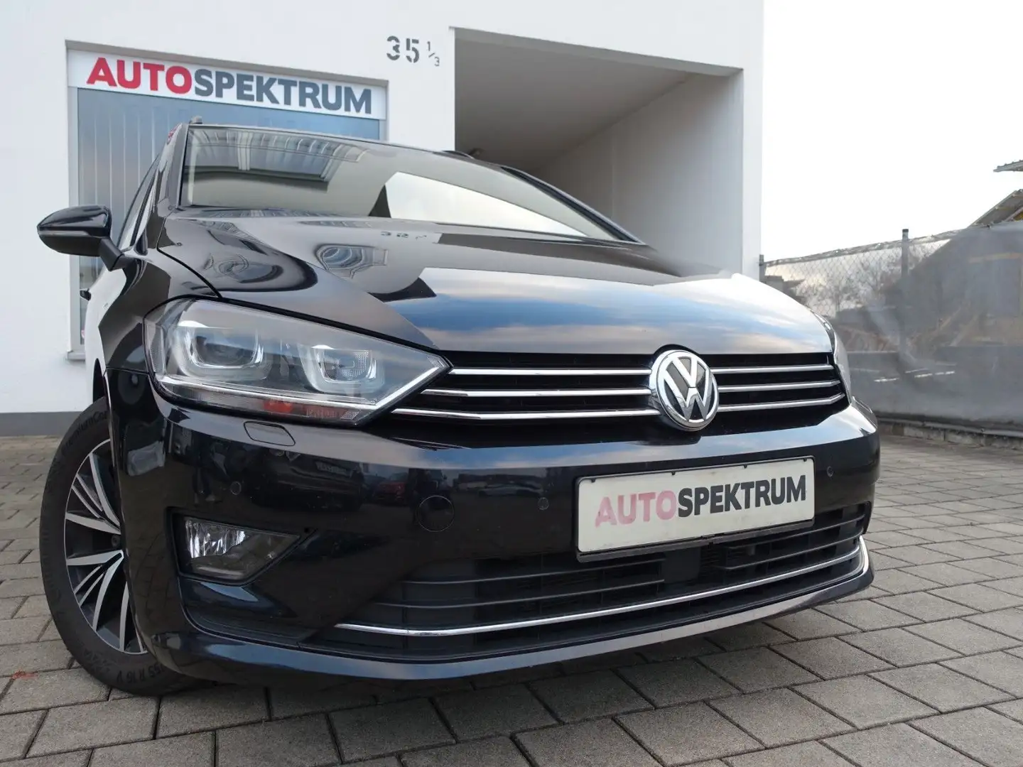 Volkswagen Golf Sportsvan VII Allstar ACC/AHK/NAVI/LED Schwarz - 1
