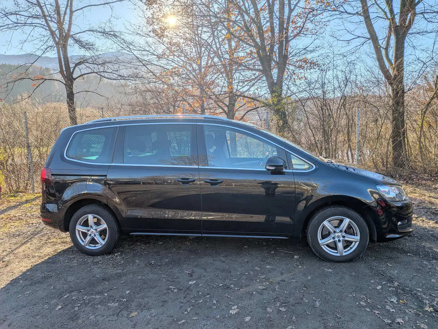 Volkswagen Sharan Sharan 20 Jahre Edition SCR 2,0 TDI Business Schwarz - 1