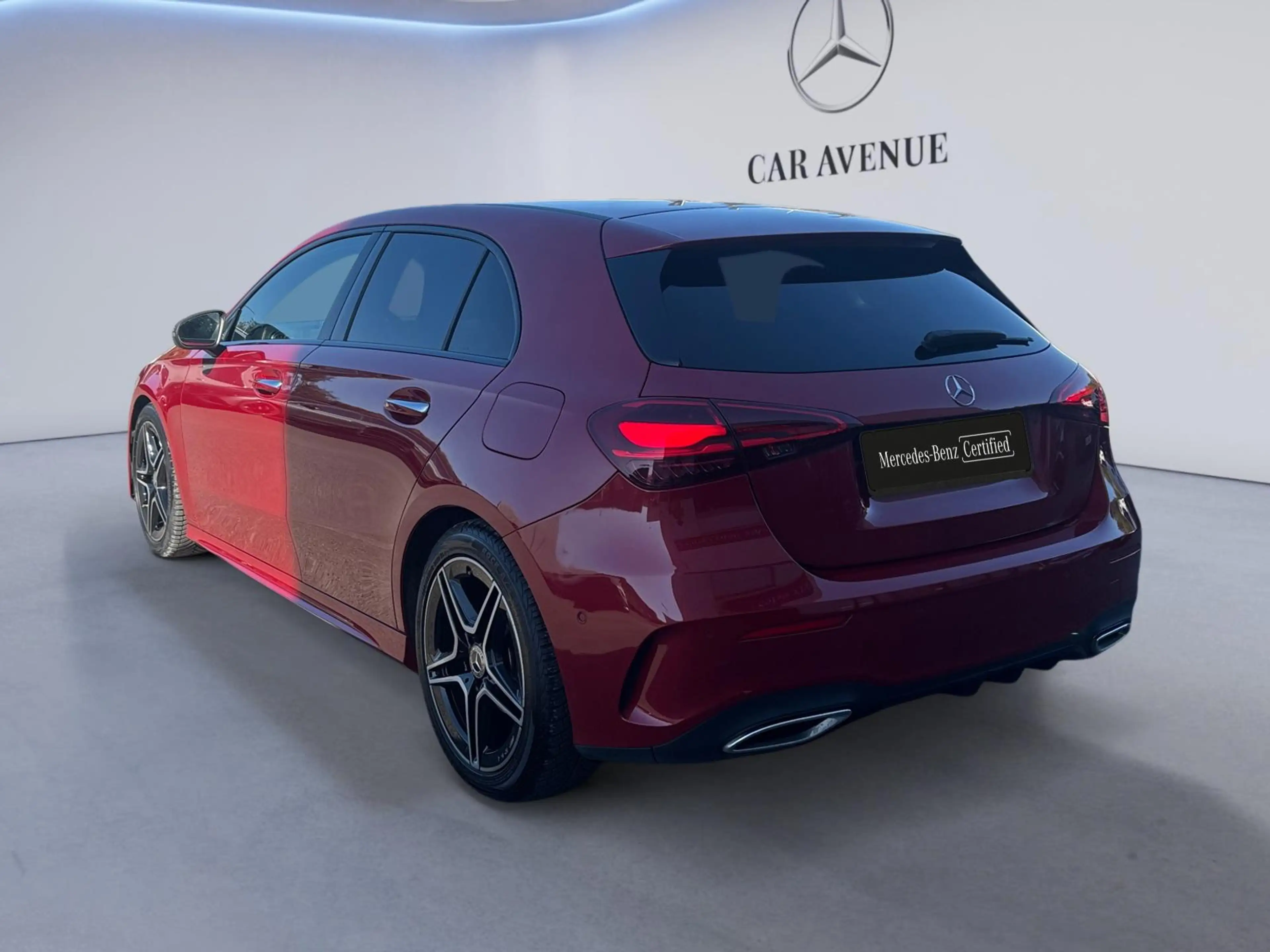 Mercedes-Benz A 180 d AMG Line — photo 6