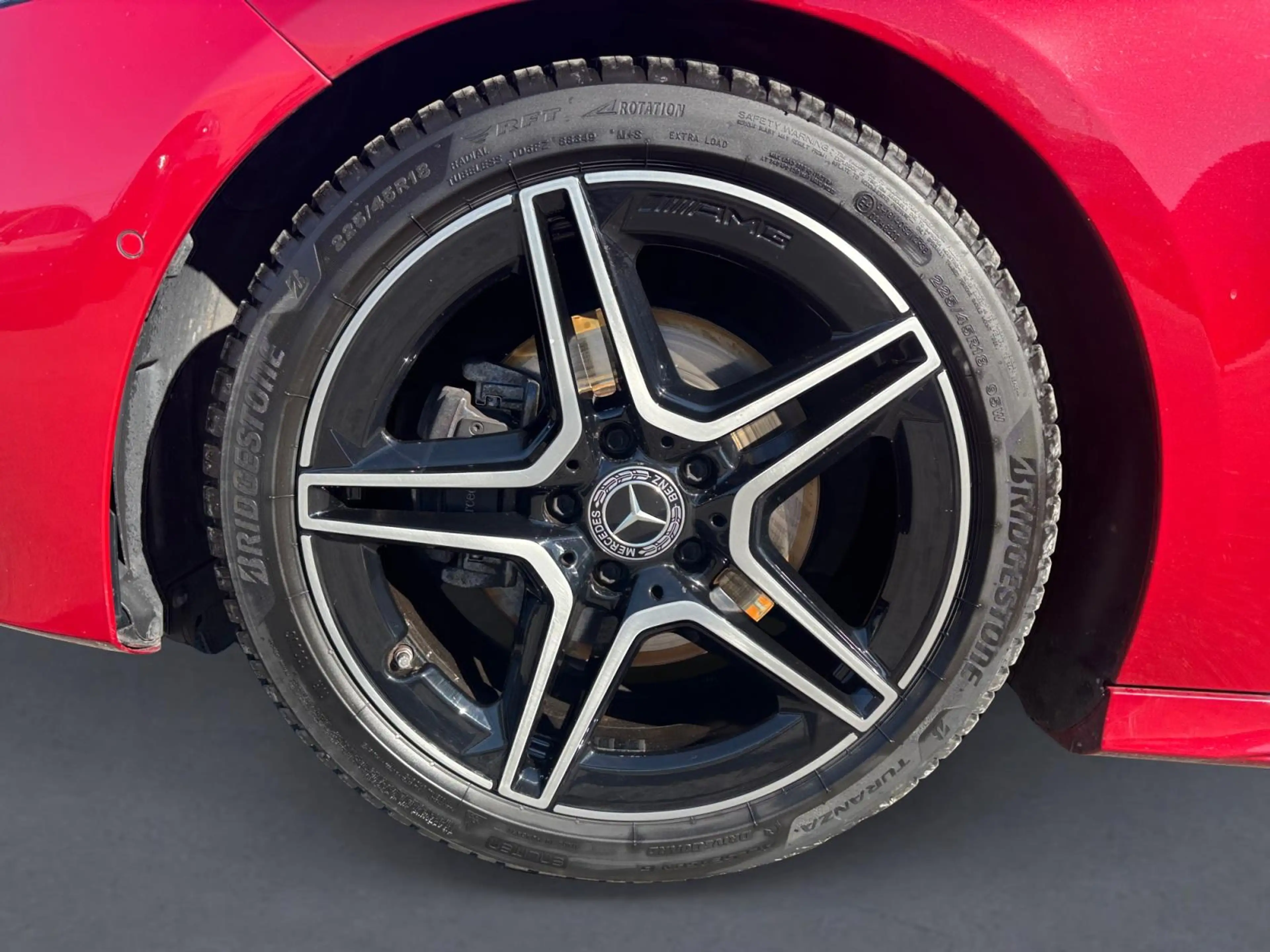 Mercedes-Benz A 180 d AMG Line — photo 8