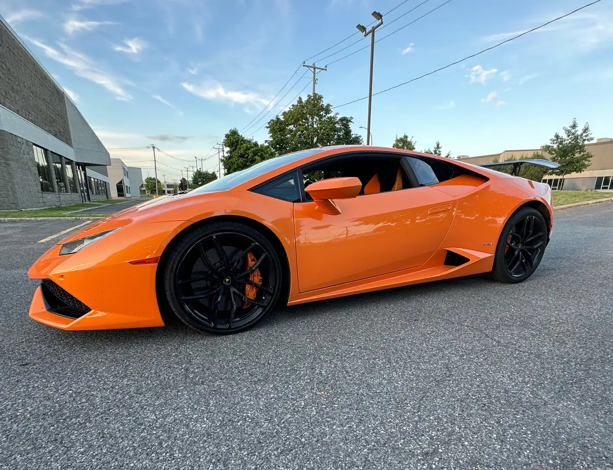 Lamborghini Huracán снимка Lamborghini Huracán