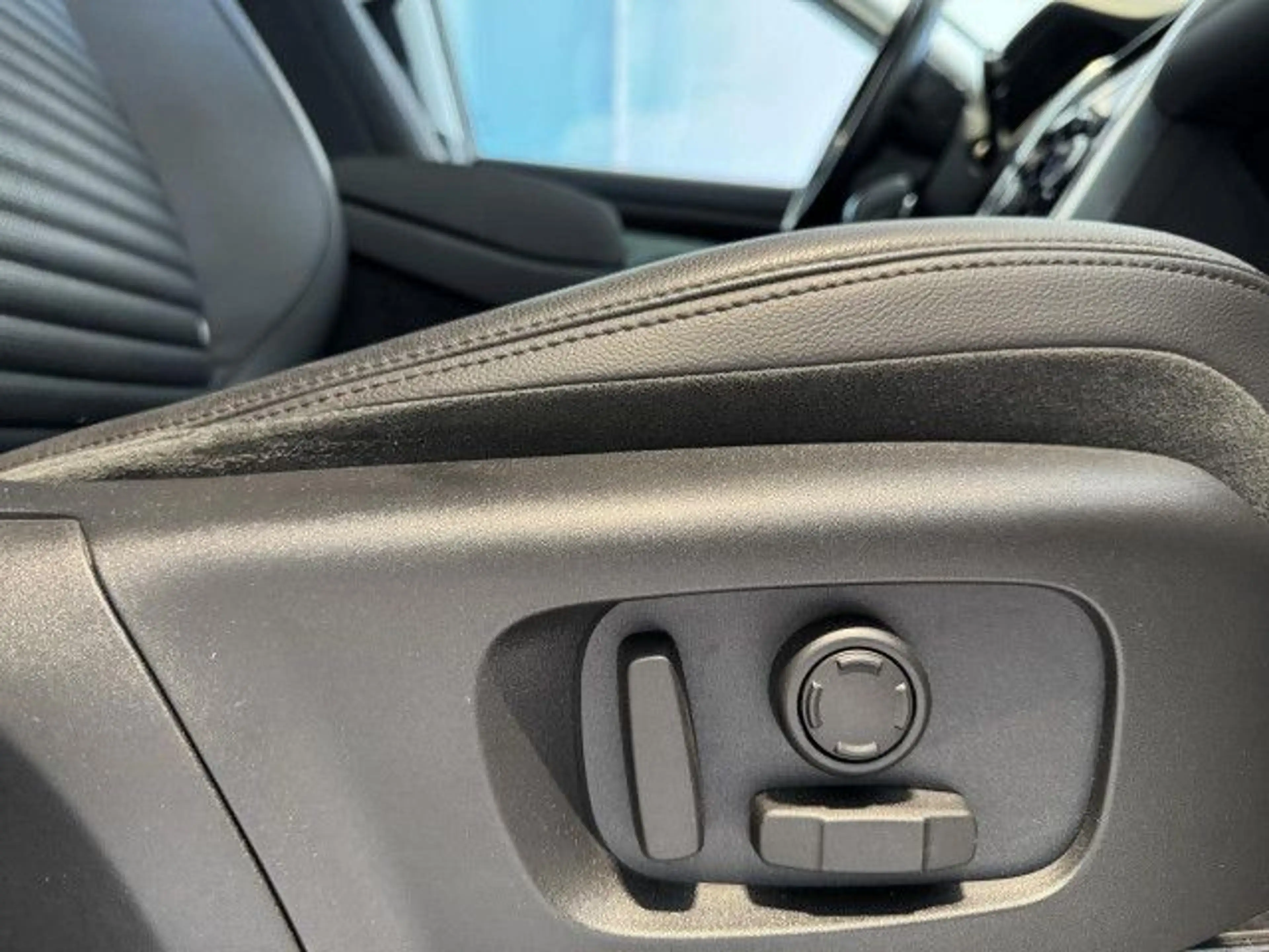 Land Rover Discovery Sport P200 S WINTER PAKET DAB+ Bluetooth — photo 11