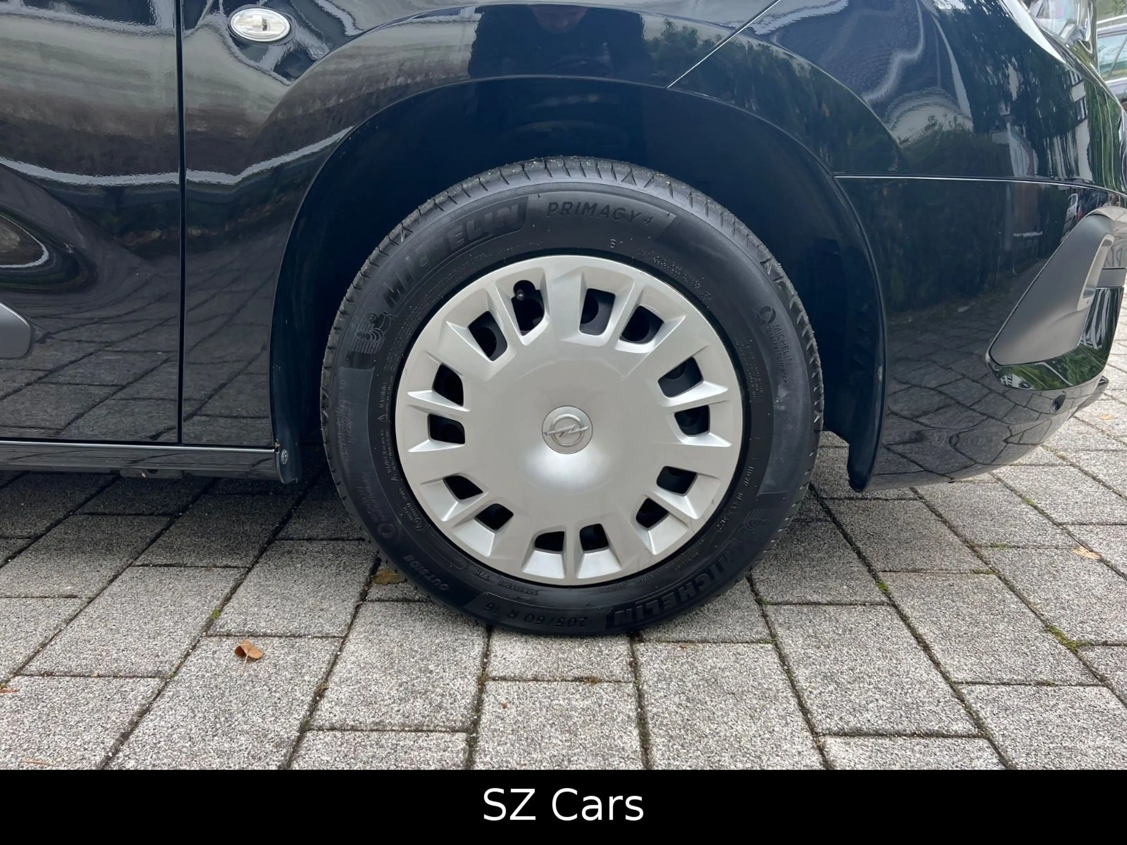 Opel Combo Life E Edition NAVI SHZ TEMP PDC 2.HAND — photo 14