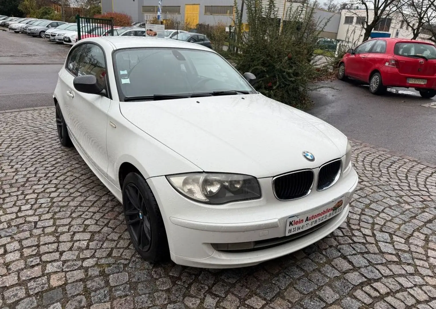 BMW 116 116d 2.0 d 16V DPF 115 cv-2012 Weiß - 2