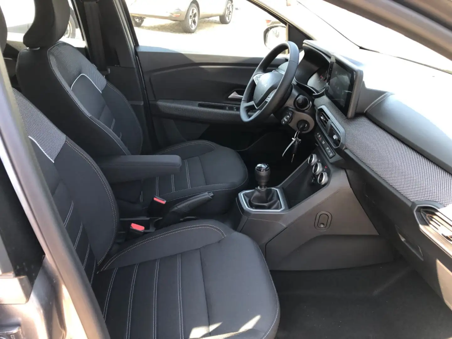 Dacia Sandero III Stepway Expression Grijs - 2