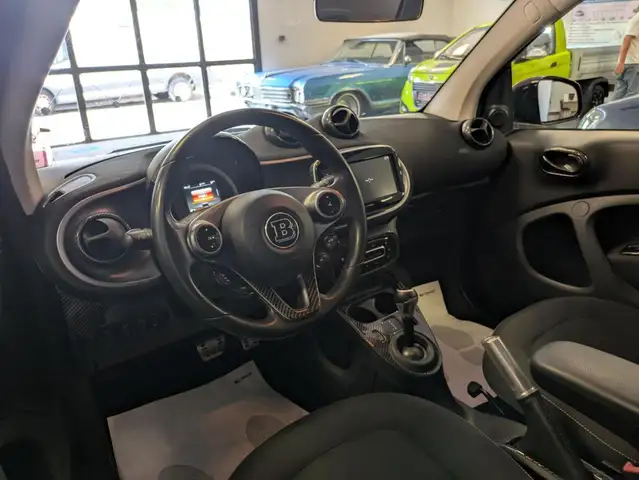 Smart Fortwo view 8
