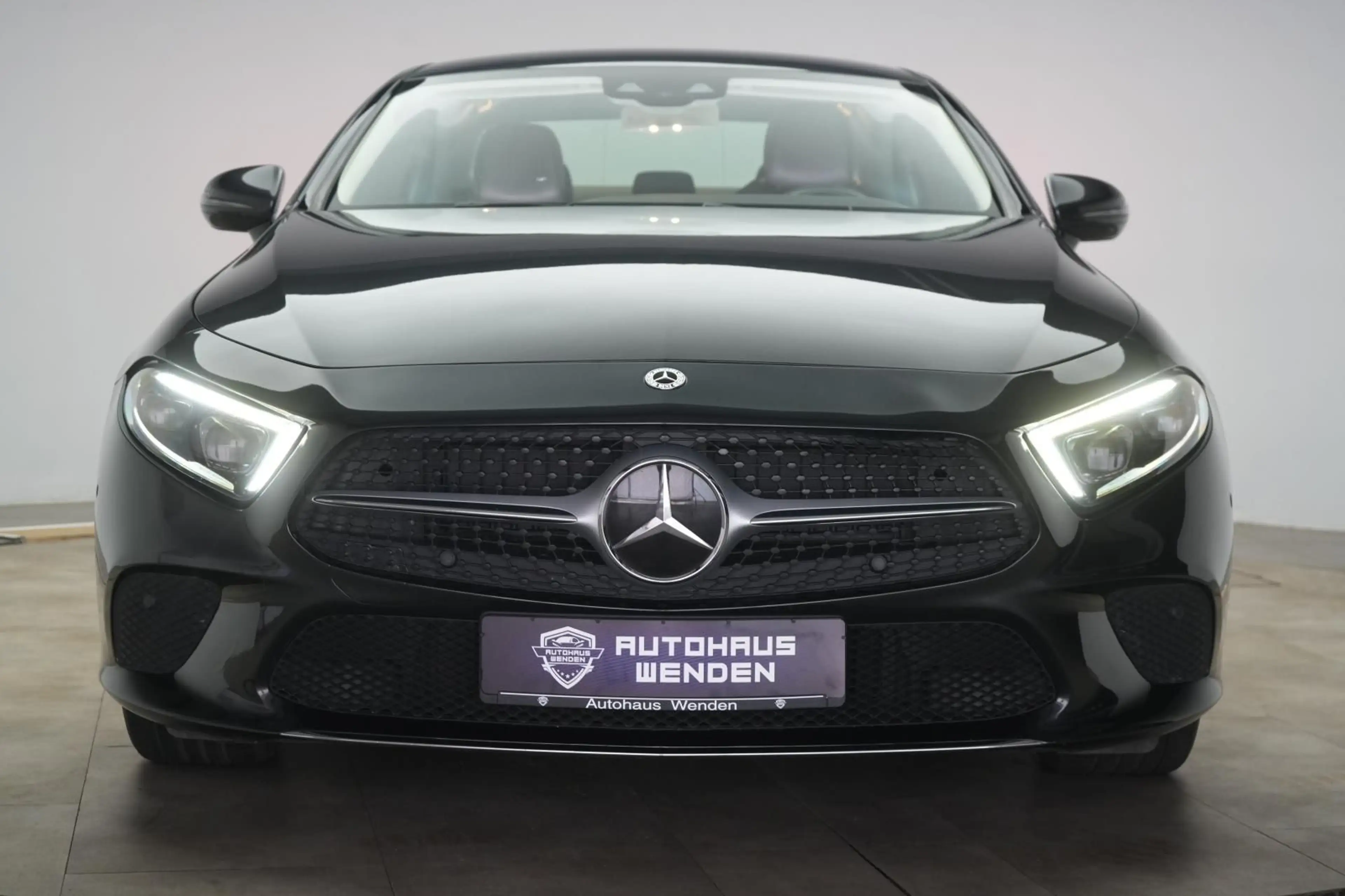 Mercedes-Benz CLS 400 d 4Matic 9G-Tronic — photo 2