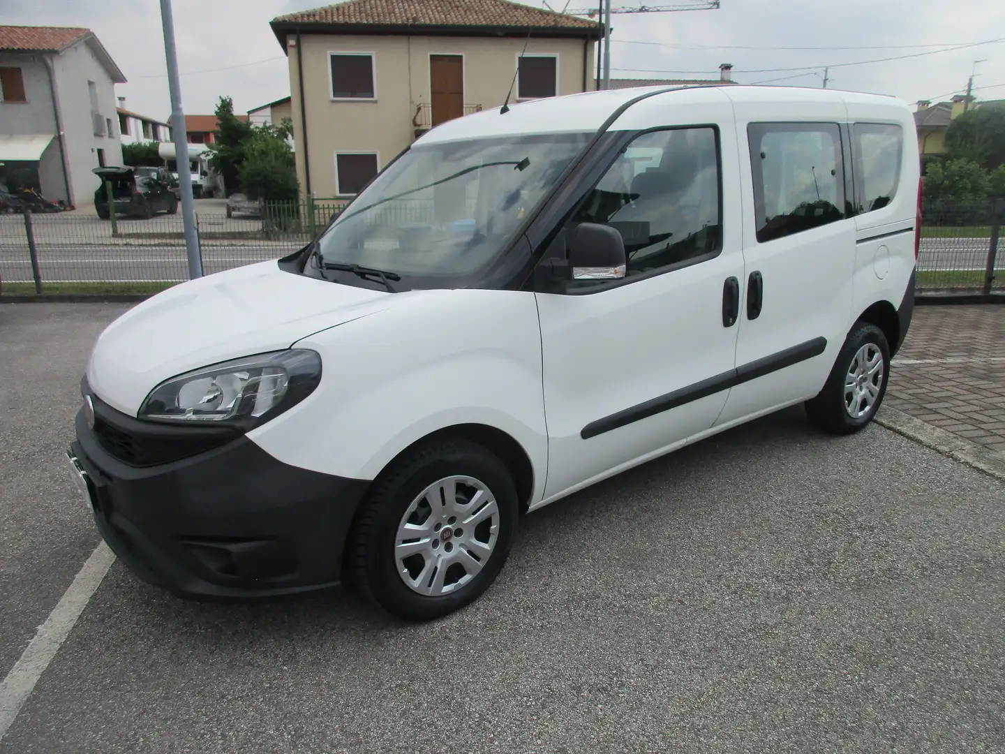 Fiat Doblo 1.3 mjt 95 cv 5 posti N1 Blanco - 1