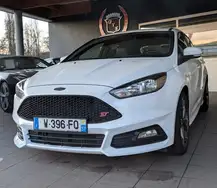 Ford Focus 2.0 ECOBOOST 250CH STOP\u0026START ST