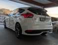 Ford Focus 2.0 ECOBOOST 250CH STOP\u0026START ST Weiß - thumbnail 7