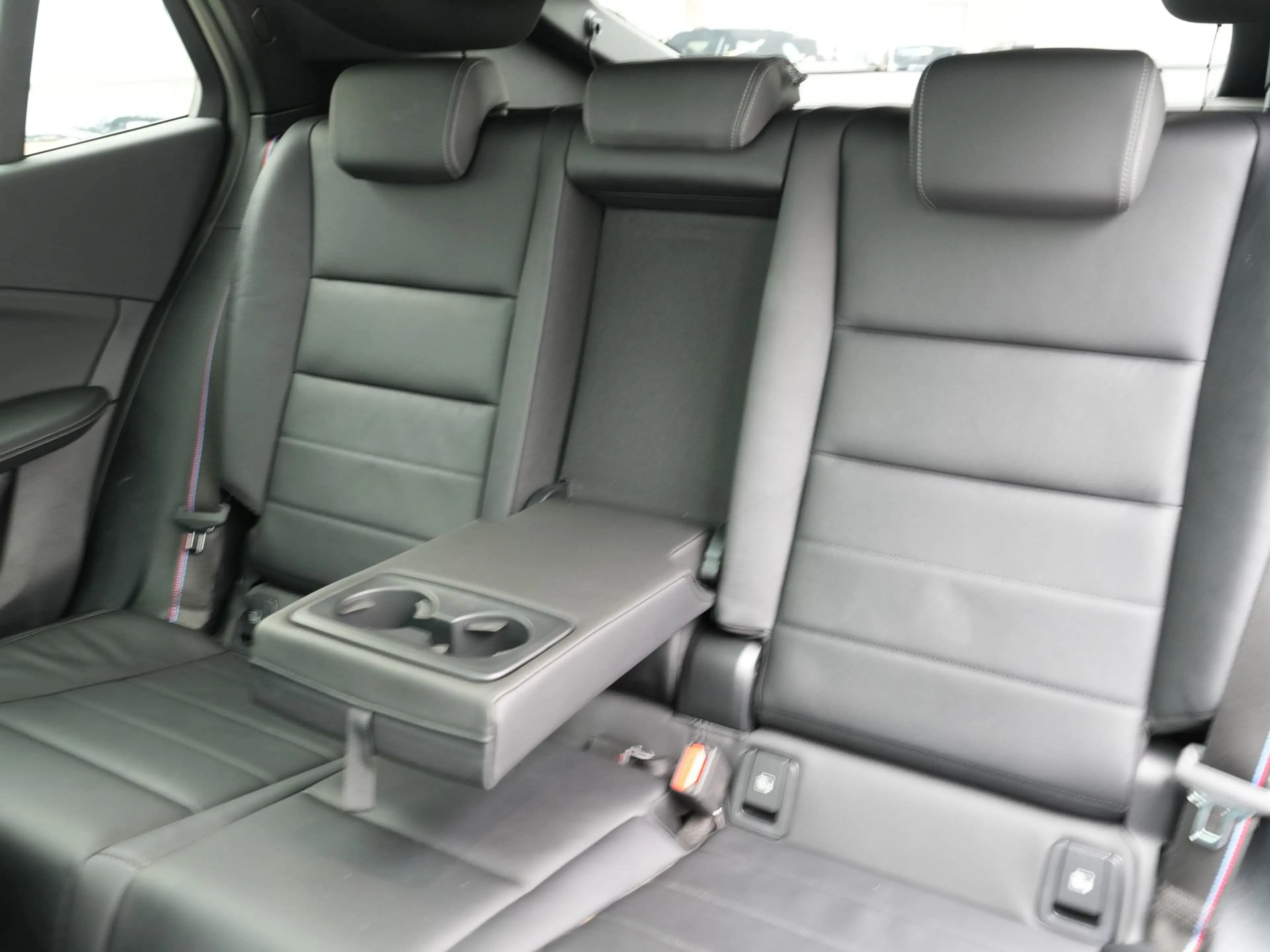 BMW iX2 eDrive20 67 kWh SoH 100% — photo 15