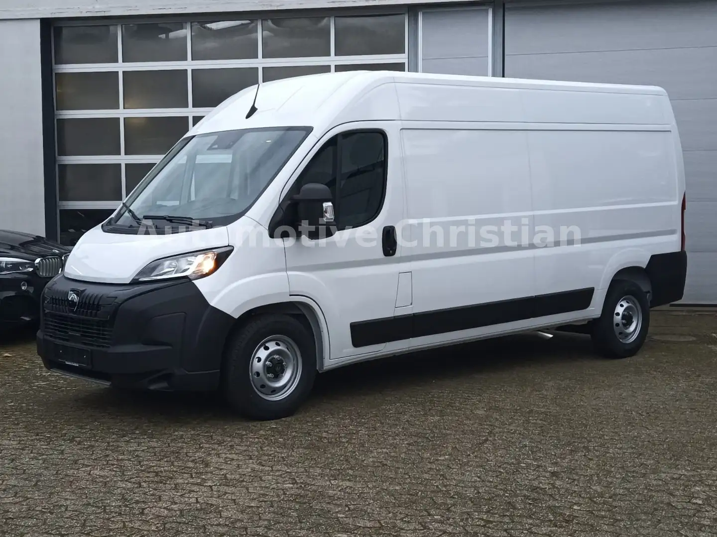 Peugeot Boxer 35 L3H2 180 AT8/AHK/NAVI/ACC/LED/270° Blanco - 2