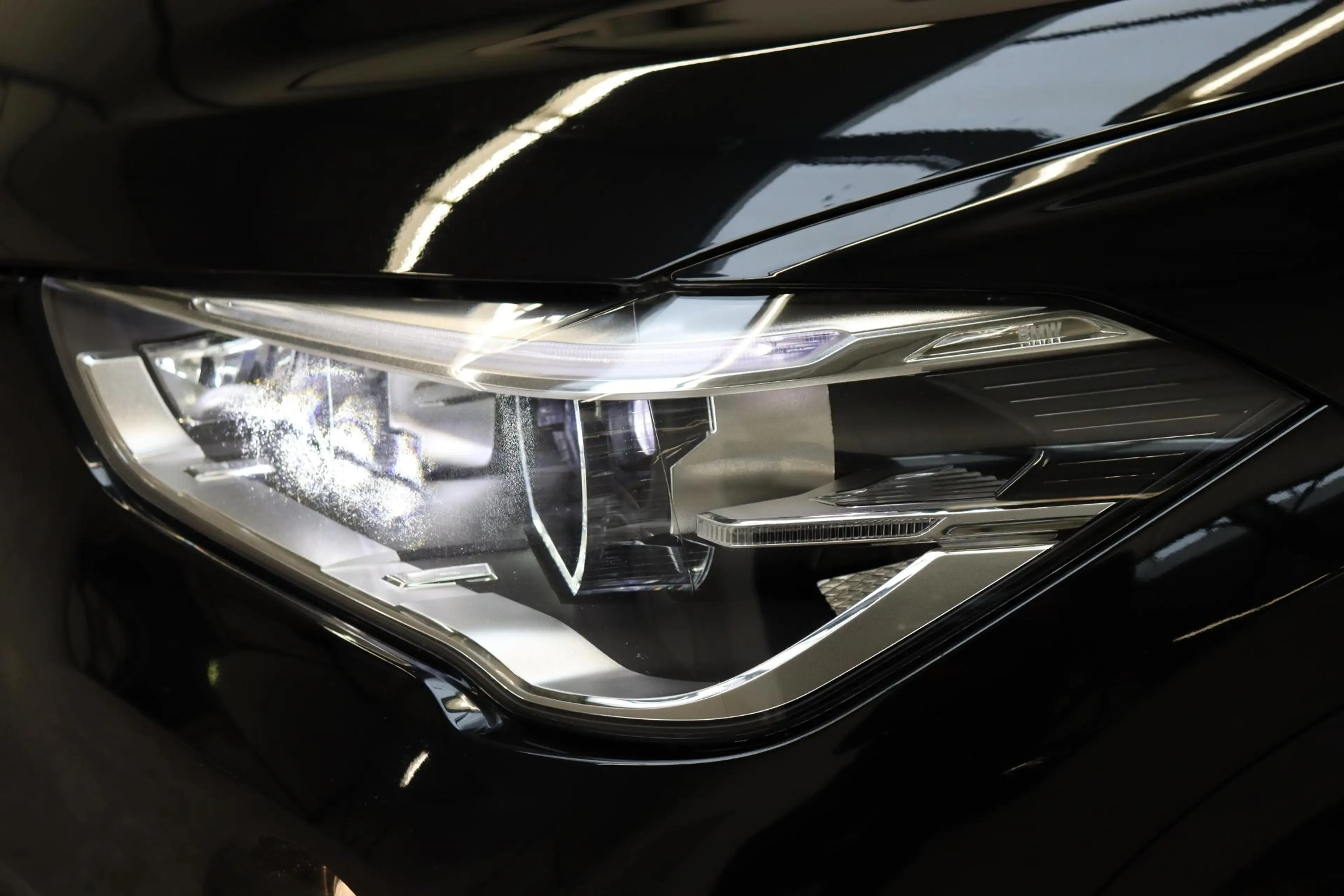 BMW X1 sDrive20i High Executive Sport Line Automaat / Hea — photo 6