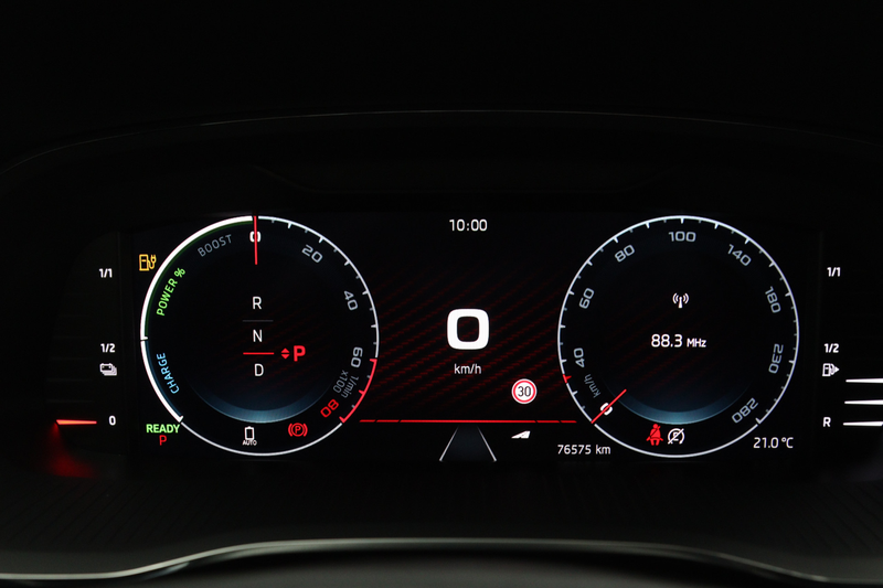 Skoda Octavia Combi 1.4 TSI RS 245 PK iV PHEV Business, Trekhaak — photo 8