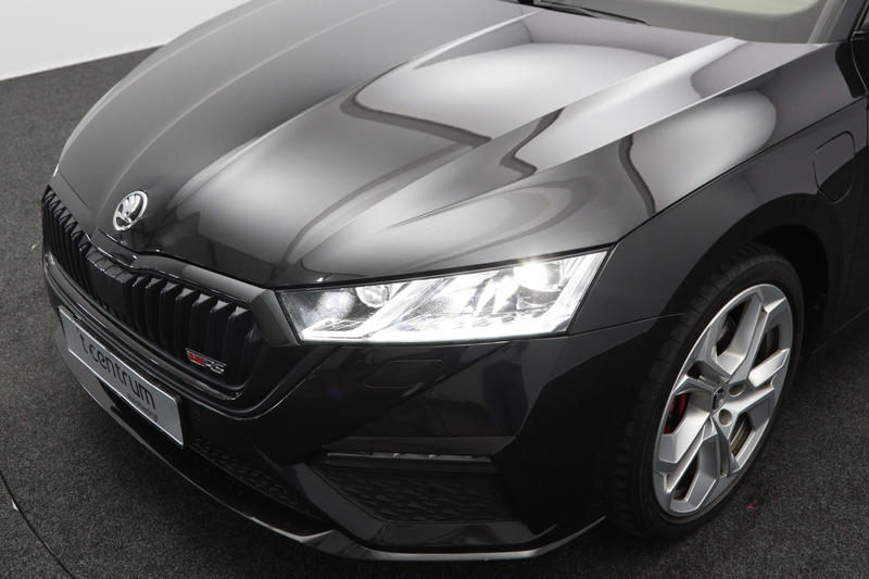 Skoda Octavia Combi 1.4 TSI RS 245 PK iV PHEV Business, Trekhaak — photo 20