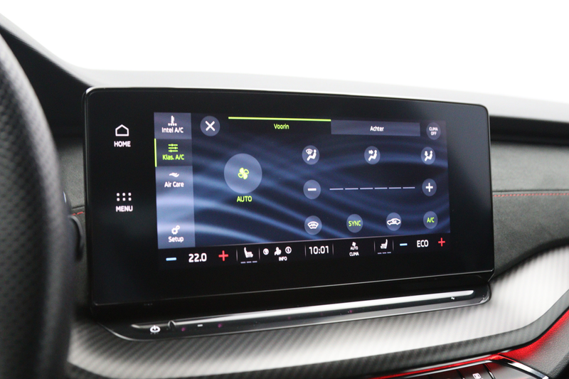 Skoda Octavia Combi 1.4 TSI RS 245 PK iV PHEV Business, Trekhaak — photo 31