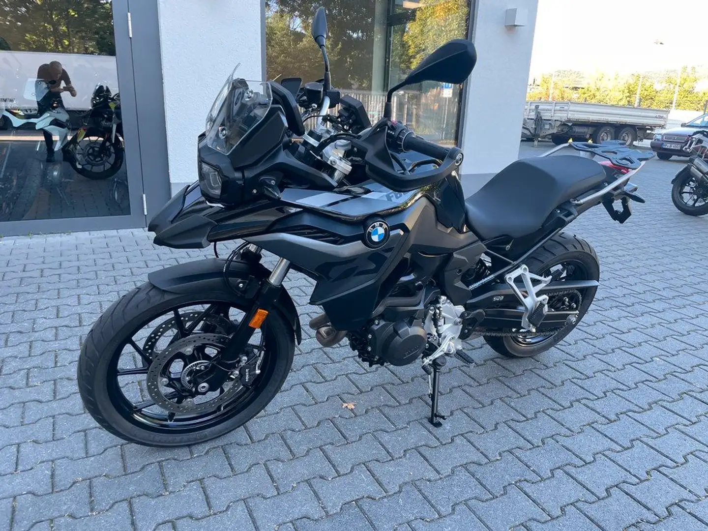 BMW F 800 GS Triple Black Tieferlegung Schwarz - 2