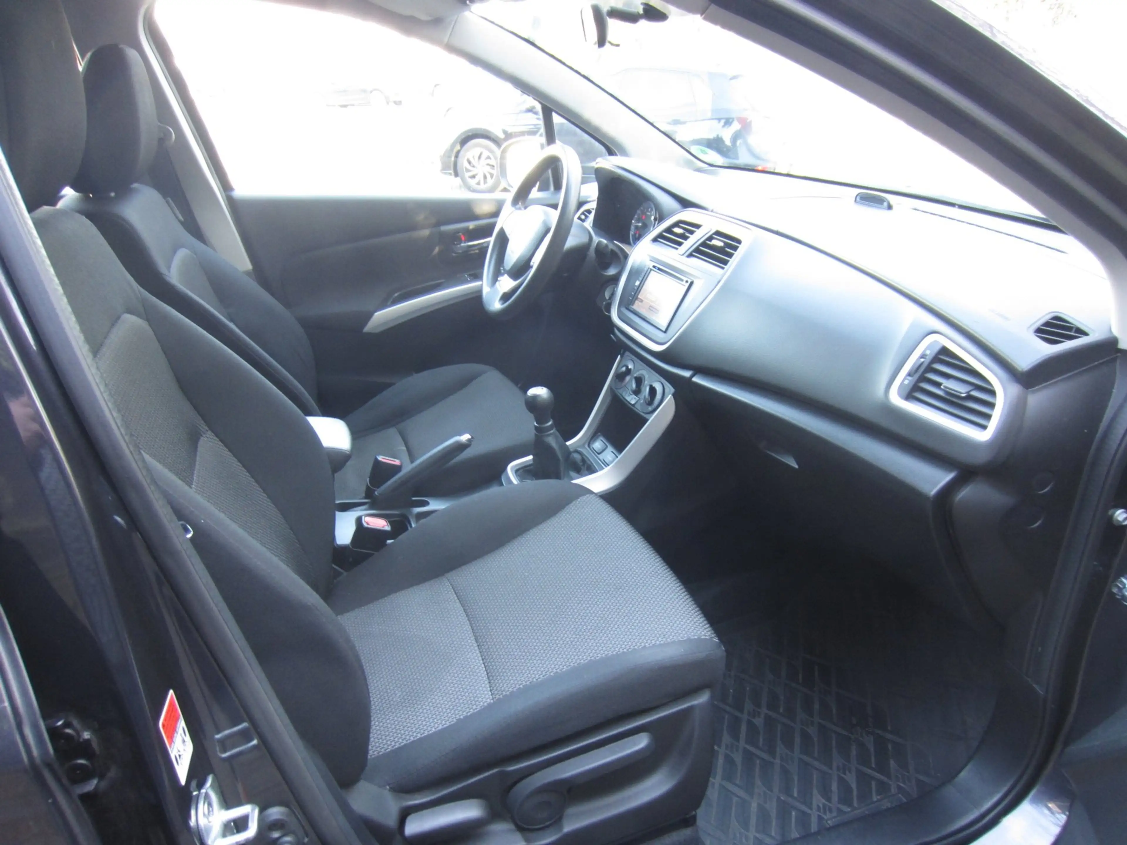 Suzuki SX4 S-Cross 1.6 Comfort 2014 Airco Navi NAP! APK! — photo 9