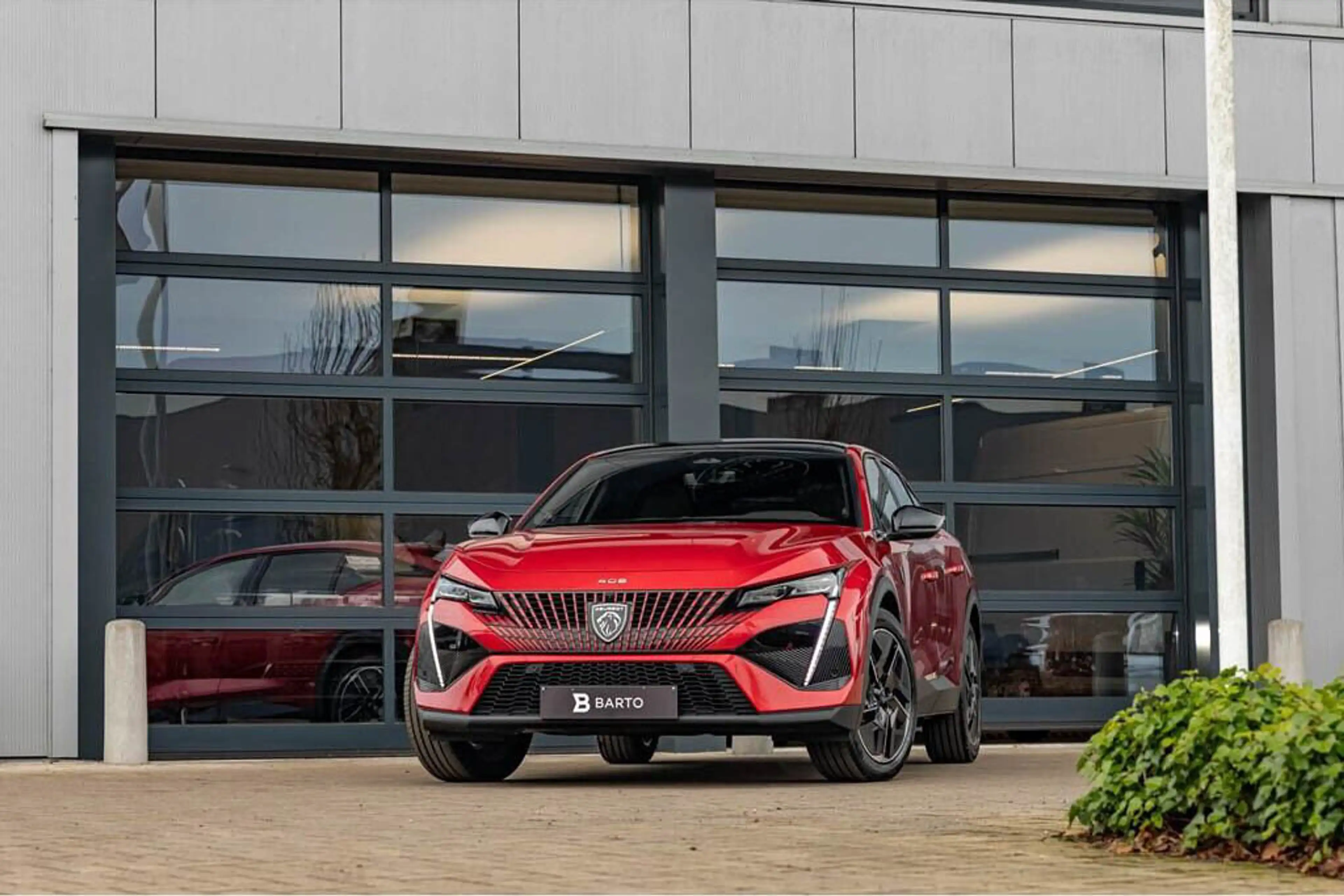 Peugeot 408 GT | Hybrid 145 PK | 360° Camera | Navi | Elekt...