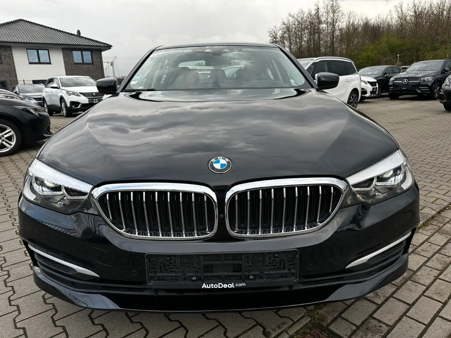 BMW 520 518d 2.0*Head-up*Display-Key*Nachlackierungsfrei Zwart - 2
