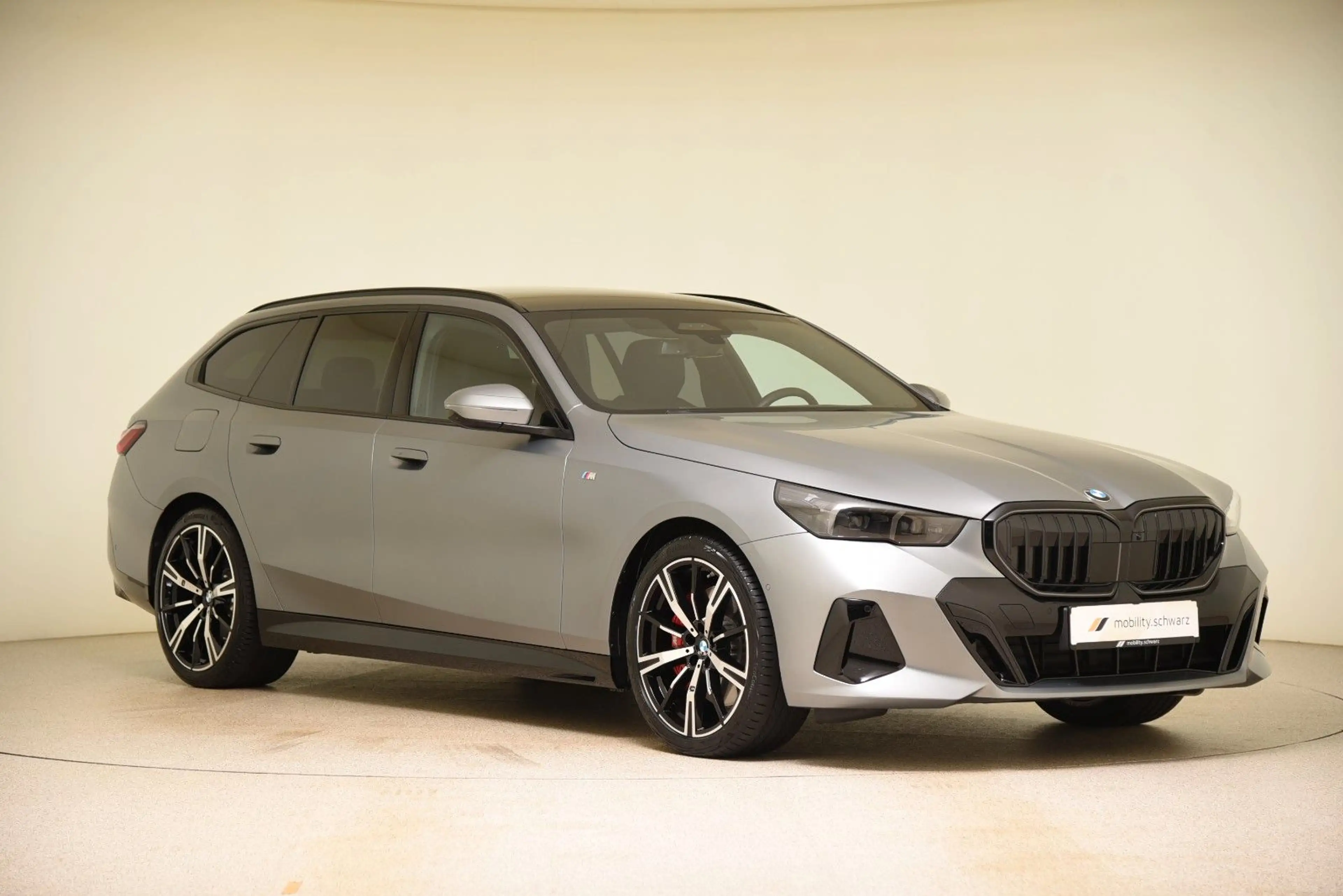 BMW 540 d xDrive Touring M Sport Pro ACC HUD H&K LED — photo 4